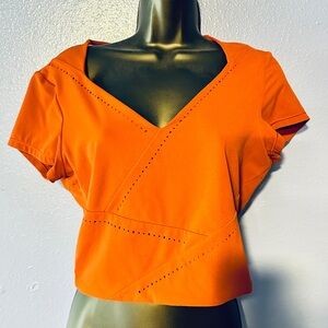 Athleta Crop Top with mesh Back Size L